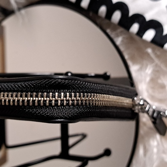 Marc Jacobs NWOTs The Slim Continental Wristlet Wallet - Picture 5 of 11